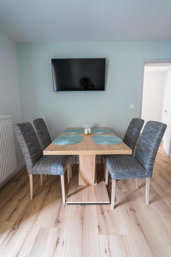 Apartmany Ema A Peter Terchova Bagian luar foto