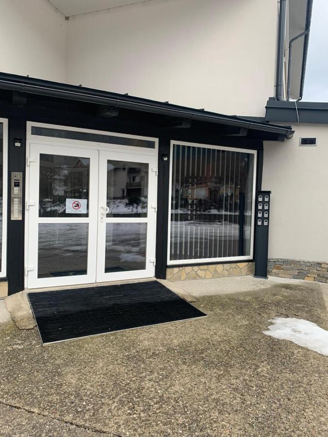 Apartmany Ema A Peter Terchova Bagian luar foto